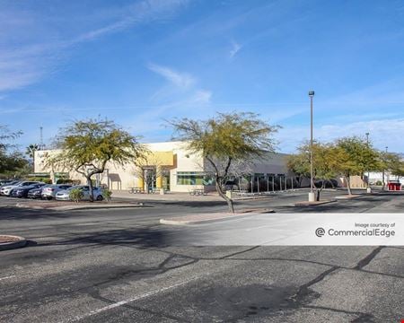 Commercial space for Rent at 1401 South Pantano Road in Tucson