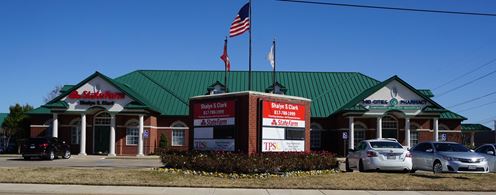 2000 Precinct Line Rd