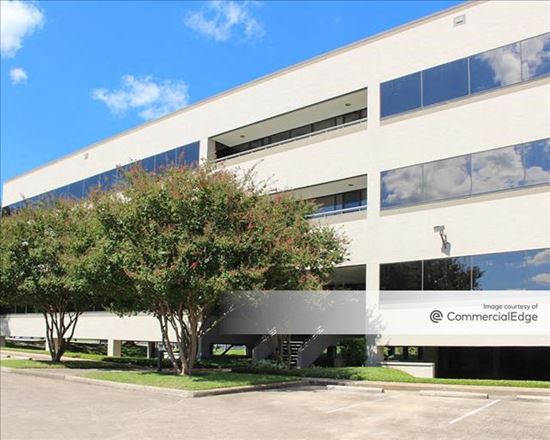 Briar Hills One