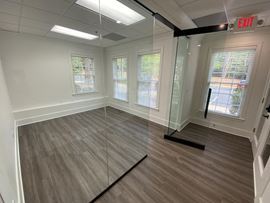 295 West Crossville Road Suite 320