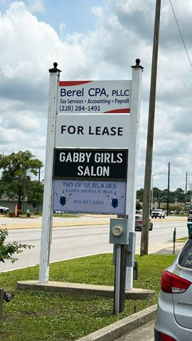 Retail/Office Space for Lease | Pelican Court | Ocean Springs, MS