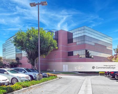 Pomona Valley Hospital Medical Center Campus - Artesia Medical Office Building - Pomona