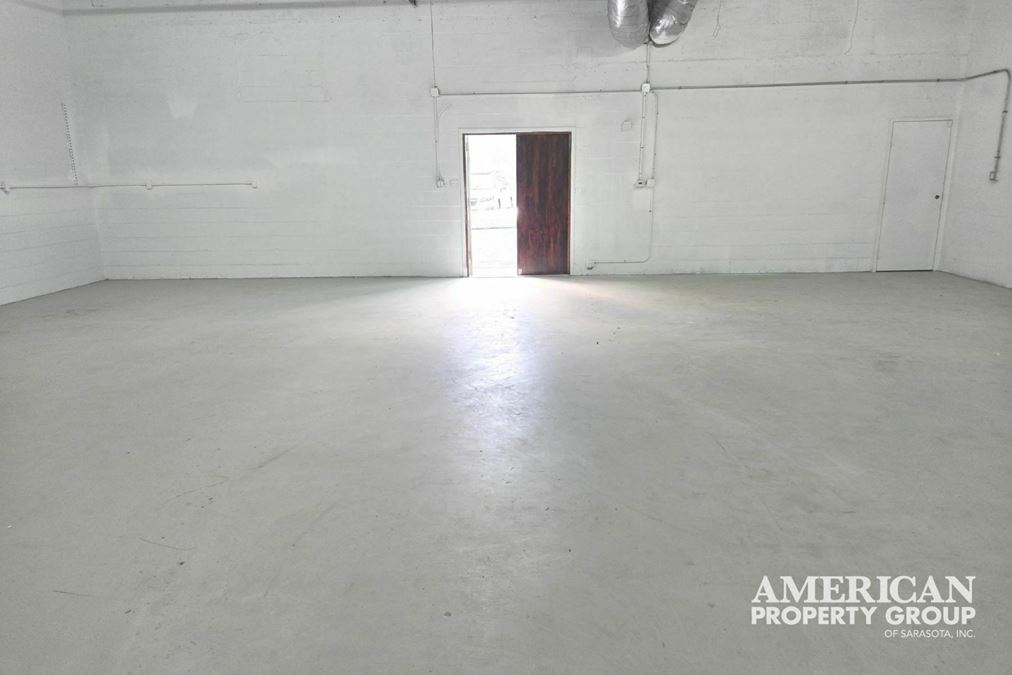 2000 SF AC WAREHOUSE IN OSPREY – TOTALLY RENOVATED
