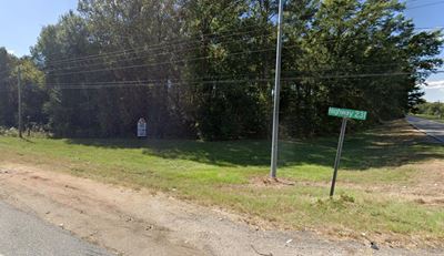 C-Store Location at Future Bypass