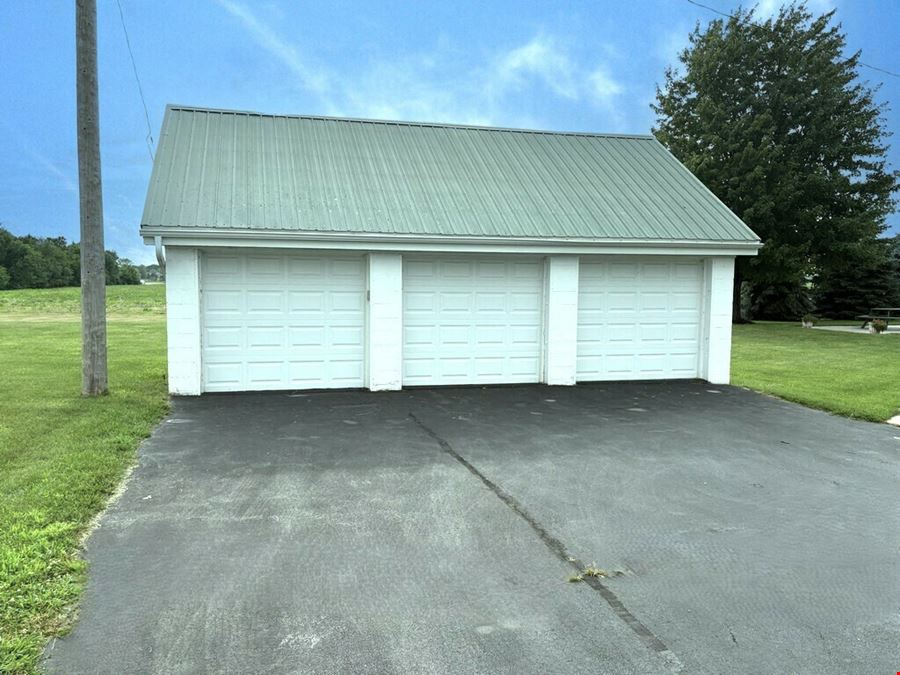 12407 Main St