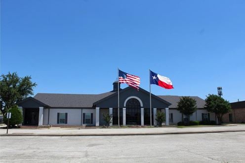 Summit Centre - 9,596 SF Value Add Owner User Opportunity The Colony