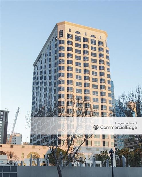 550 Corporate Center