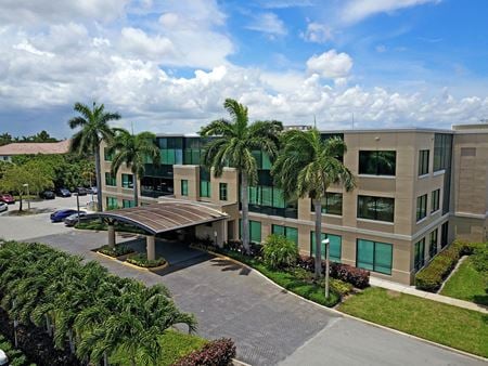Photo of commercial space at 10075 Jog Road in Boynton Beach