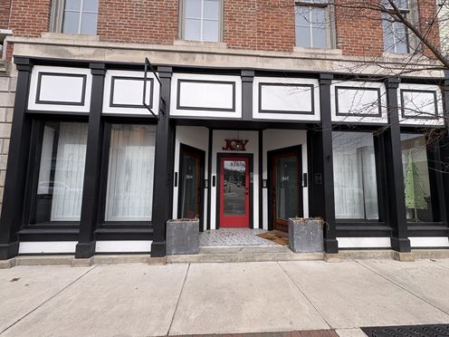 816 Main Street