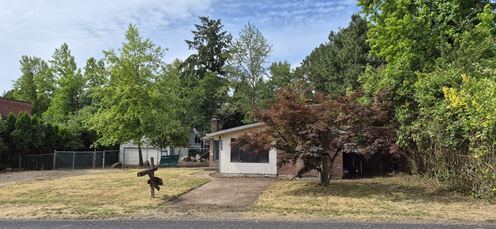7085 SW Beveland Rd