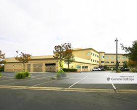 Santa Clarita Valley Medical Plaza