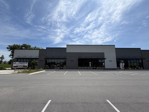 2584-2588 Middle Rd