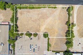 0.919 Acres on W. Waco Drive