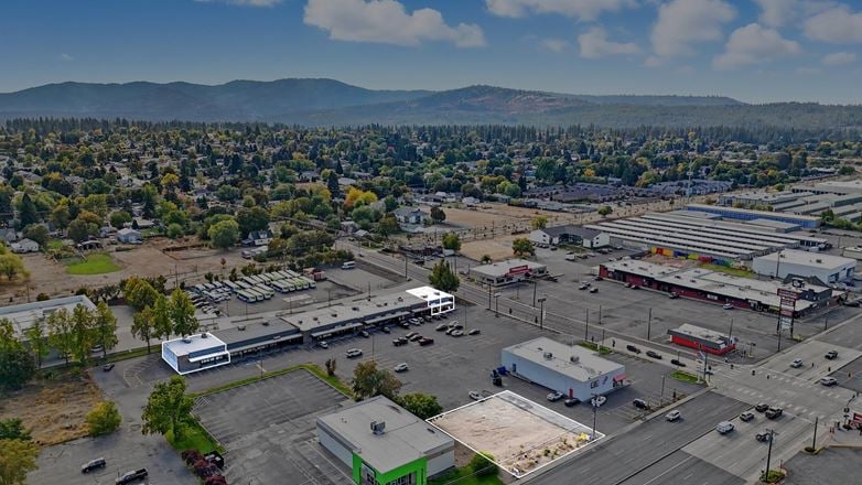11510-11530 E Sprague