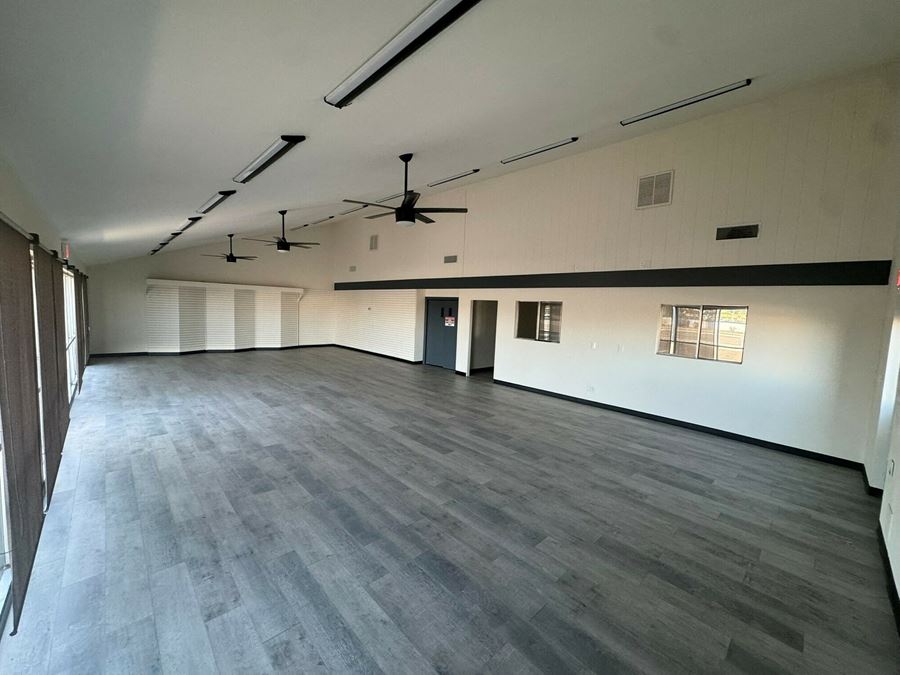 220 E Baseline Rd