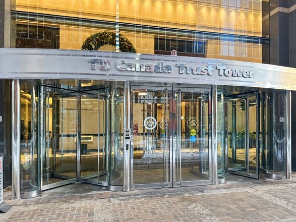 Regus - Calgary - TD Canada Trust