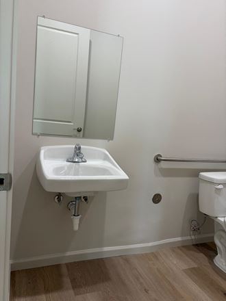 701 Crystal falls pkwy