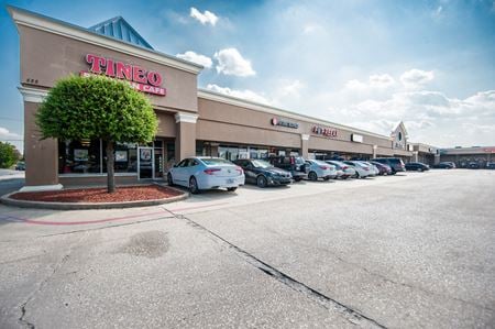 Retail space for Rent at 525 West Arapaho Road in Richardson