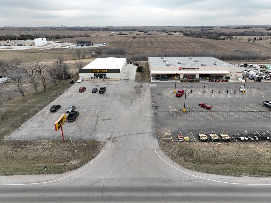 FAIRBURY DOLLAR GENERAL