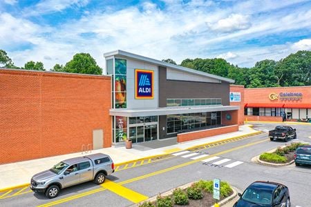 Retail space for Rent at 450 Ritchie Highway in Severna Park