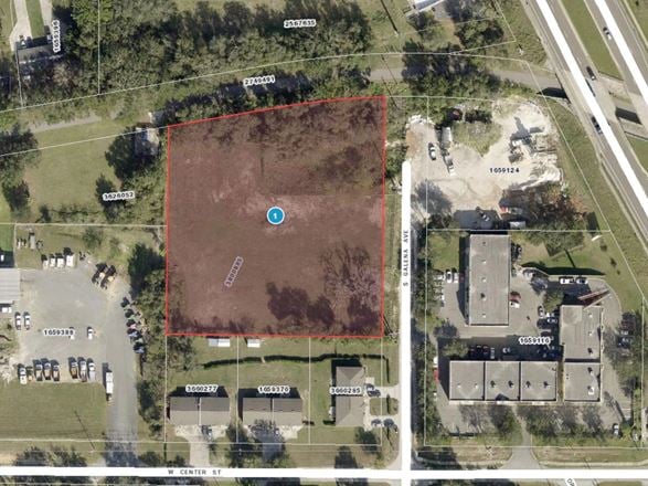 715 S Galena Ave. Minneola FL 34715 US
