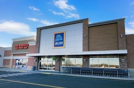Retail space for Rent at 2300 Dixwell AvenueHamden in Hamden