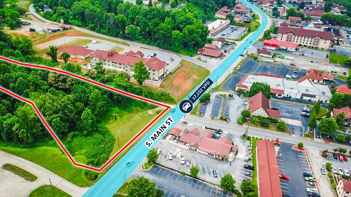 ±1.23 Acres in the Center of Helen | Commercial/Residential Use