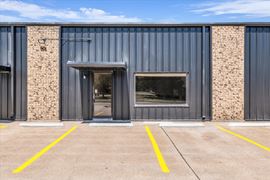 209 Queen Dr