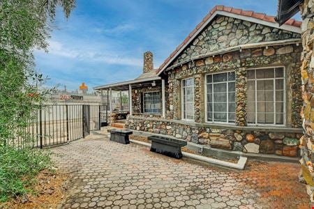 Retail space for Sale at 901 E Ogden Ave in Las Vegas