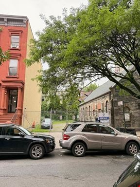 142 W 131st Street | 32 X 100 Development Site with R7-2 Zoning & Deed Restriction!