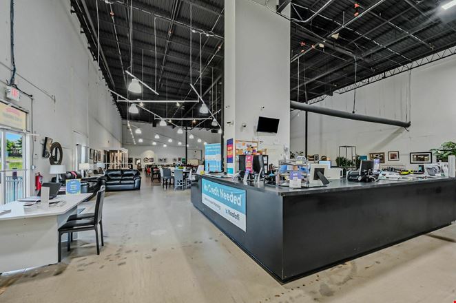 490 W Basin Rd, New Castle, DE