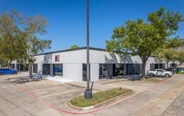 301-305 Wells Fargo Dr