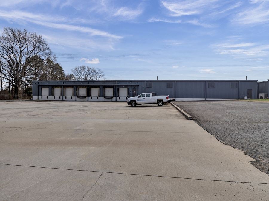 50K SF Distribution for Lease off of I-77