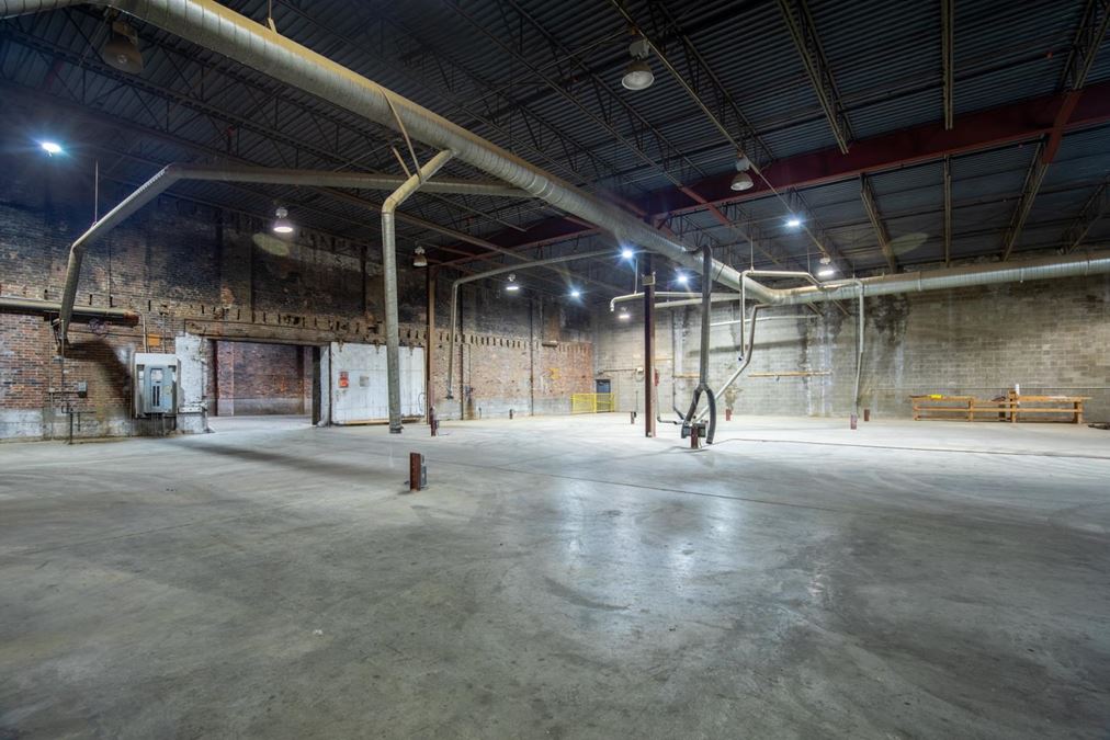 Downtown STL Contractor Bays