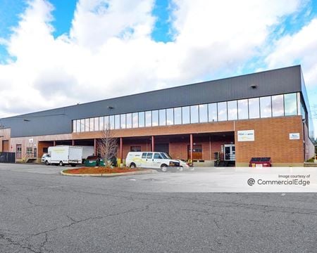 Industrial space for Rent at 99 Murray Hill Pkwy in East Rutherford