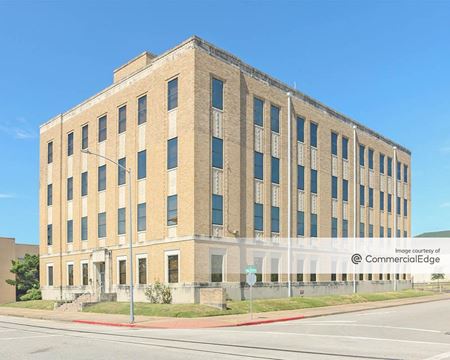 Commercial space for Rent at 822 Rosenberg Street in Galveston