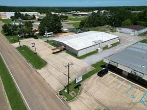 Warehouse with Visibility & Access - Highway 80