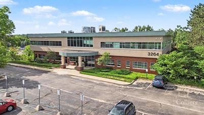 3264 N Evergreen Dr NE l Class A Office Investment