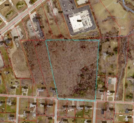 VacantLand space for Sale at 1316 Woodville Pike in Milford