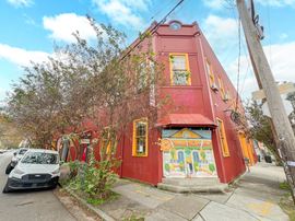 Two-Story Leased Retail in the Bywater