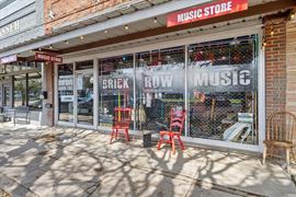 1132 Main St