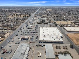 Heroes Plaza Shopping Center