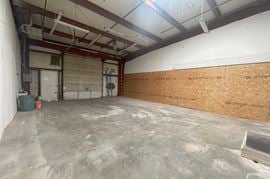 6661 Canyon Dr