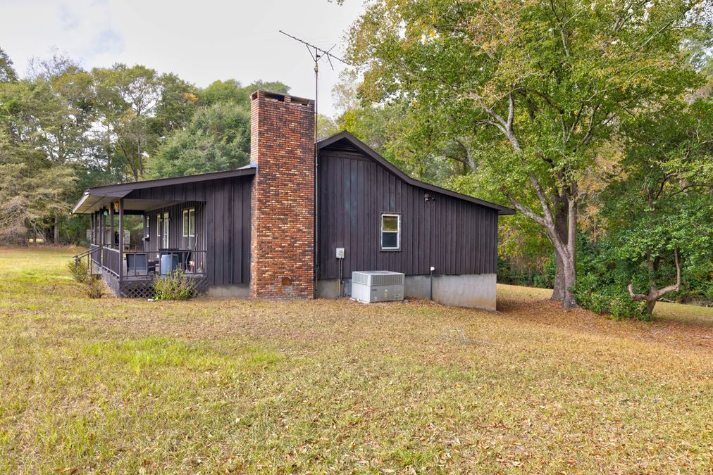 Hawkinsville Cabin and Pasture