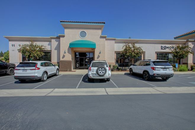 139 W El Portal Drive Suites