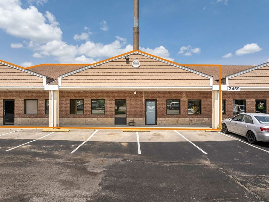 Office/Retail Opportunity in Lexington, KY