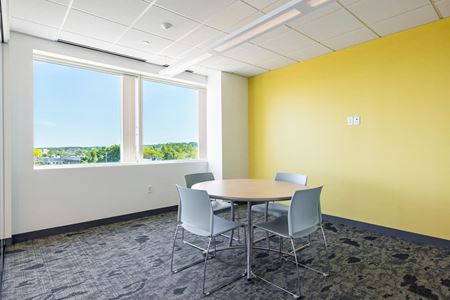 302      Space Photo Gallery 3