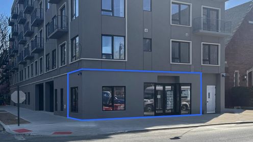 700 SF | 706 E 32nd Street | Vanilla Box Retail Space with Glass Frontage for Lease