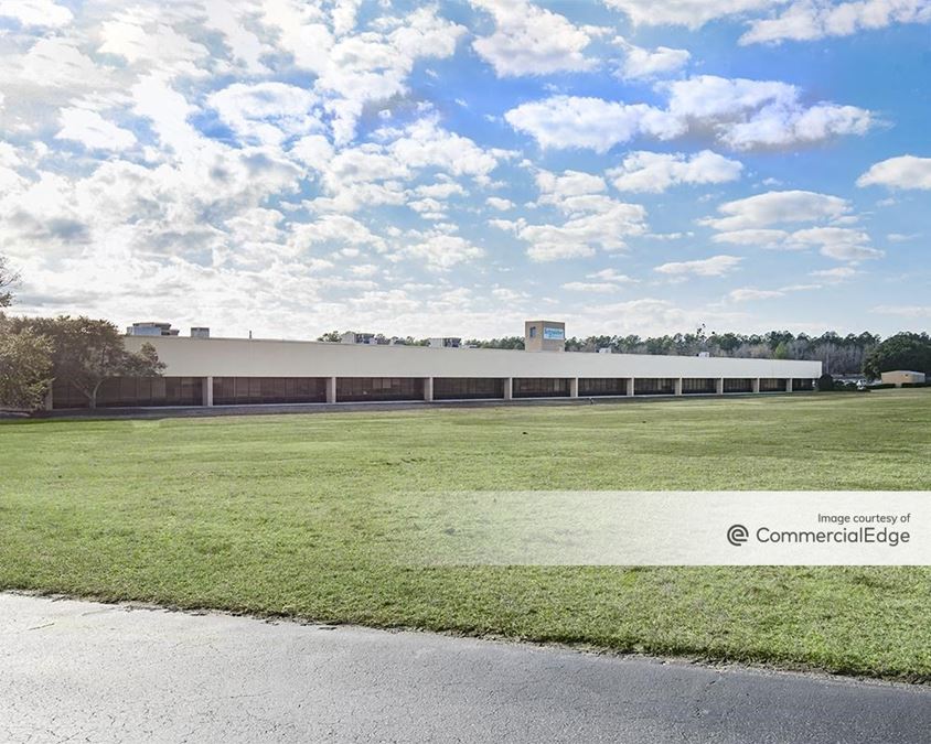 8821 Garners Ferry Road 8821 Garners Ferry Road Industrial Building