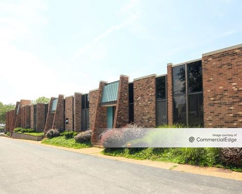 Security Plaza